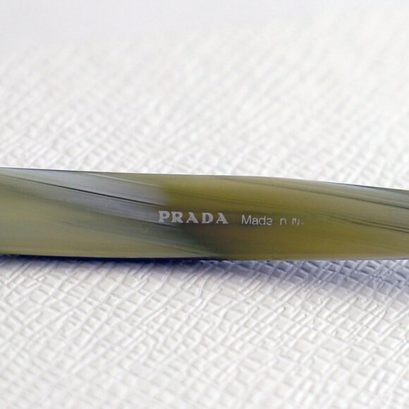 Vintage Prada Cateye Sunglasses - Picture 4 of 4